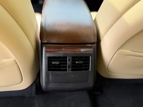 Used 2014 Toyota Avalon XLE Premium FWD image 74