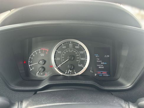 Used 2020 Toyota Corolla LE image 10