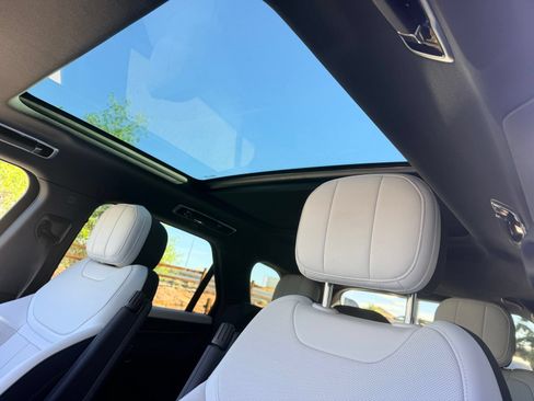 Used 2023 Land Rover Range Rover Sport SE Dynamic AWD/4WD image 25