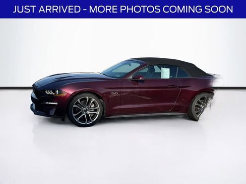 Used 2018 Ford Mustang GT Premium w/ Equipment Group 401A image 4