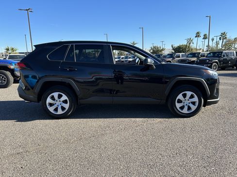 Used 2024 Toyota RAV4 LE image 6