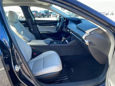 Used 2025 MAZDA MAZDA3 s image 14