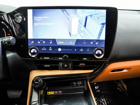 Used 2024 Lexus NX 350h AWD image 30