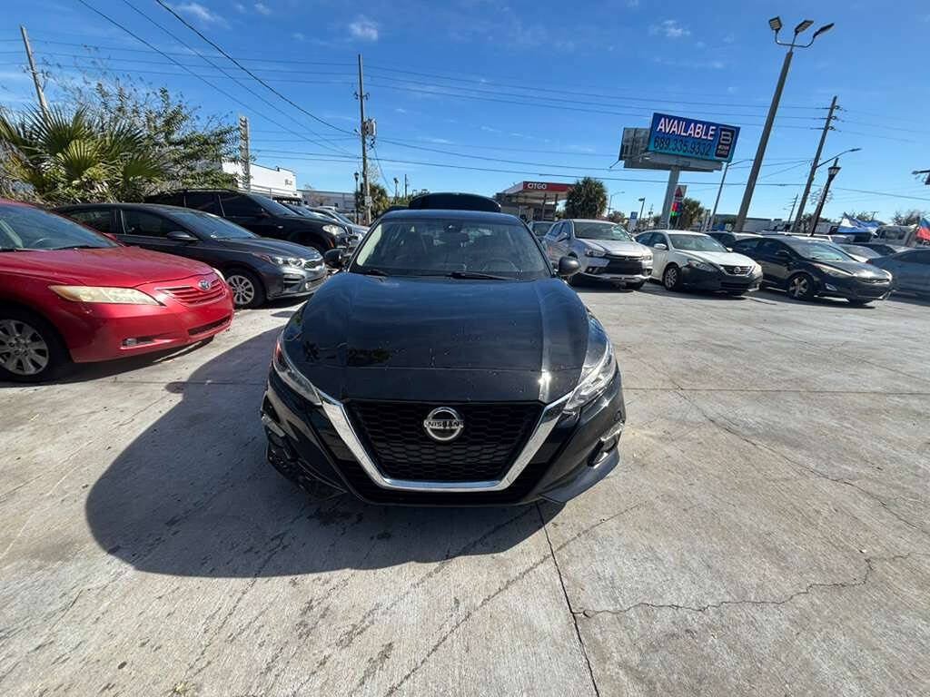 Used 2020 Nissan Altima 2.5 SL FWD image 1