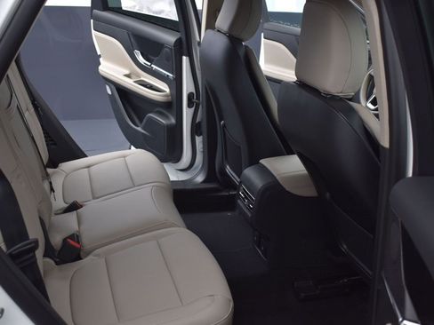 New 2025 Lincoln Corsair Reserve w/ Jet Appearance Package image 13