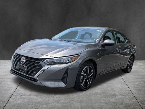 Used 2024 Nissan Sentra SV FWD image 8
