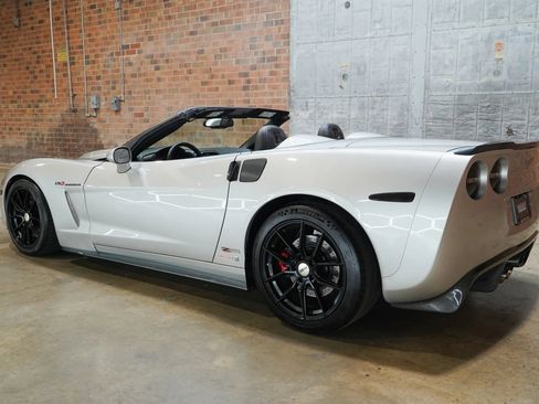 Used 2008 Chevrolet Corvette Convertible w/ Preferred Equipment Group RWD image 40