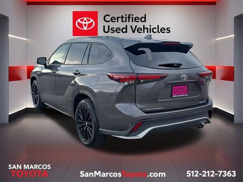 Used 2025 Toyota Highlander XSE image 7