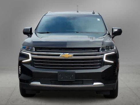 Used 2024 Chevrolet Tahoe LT image 3