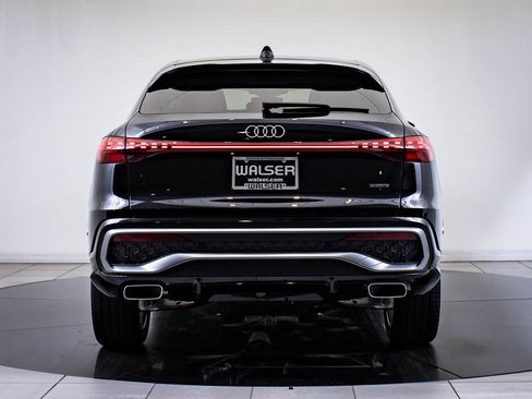 New 2025 Audi Q5 Premium Plus image 9