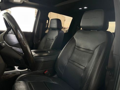 Used 2019 GMC Sierra 1500 Denali w/ Denali Ultimate Package image 17