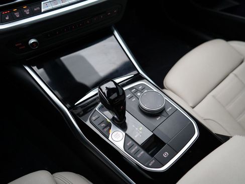 Used 2022 BMW 230i Coupe w/ Premium Package image 57