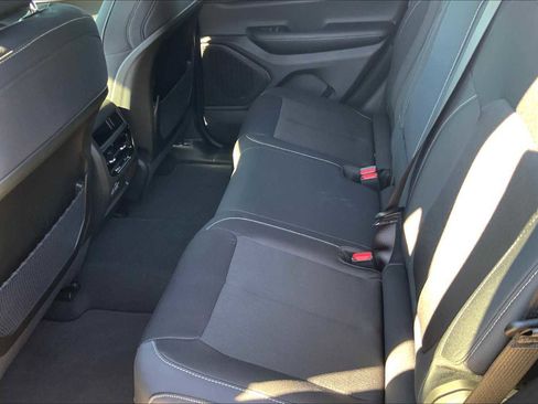 New 2025 Jeep Grand Cherokee Laredo X image 16