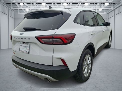 Used 2025 Ford Escape Active image 5