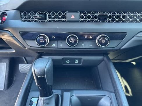 Certified 2025 Honda Accord LX image 17