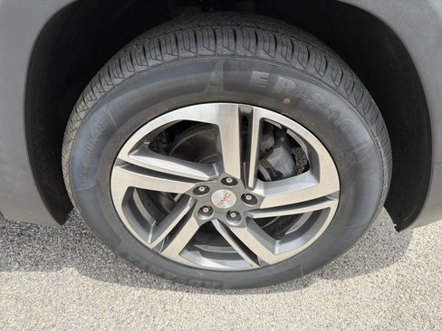 Used 2020 GMC Terrain SLT w/ Preferred Package FWD image 13
