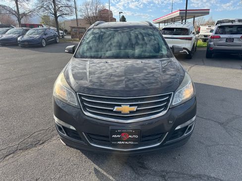 Used 2017 Chevrolet Traverse LT image 8