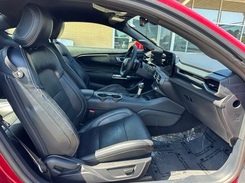 Used 2024 Ford Mustang GT Premium RWD image 17
