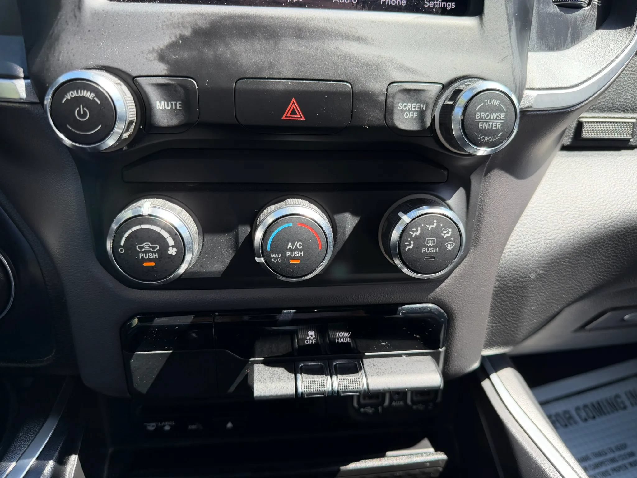 Used 2019 RAM 1500 Big Horn AWD/4WD image 30