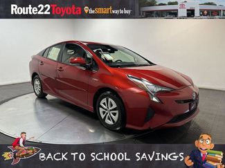 Used 2018 Toyota Prius Three image 1