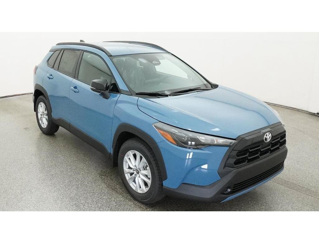New 2026 Toyota Corolla Cross LE FWD image 13