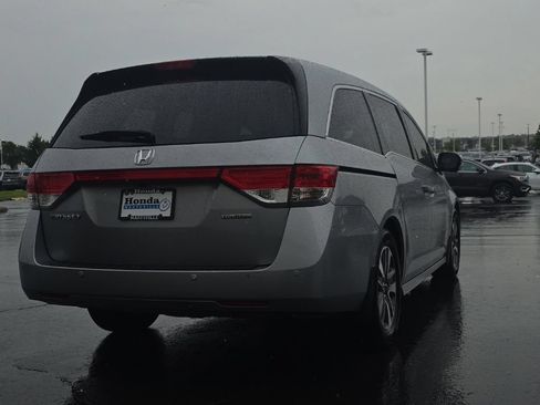 Used 2017 Honda Odyssey Touring image 8