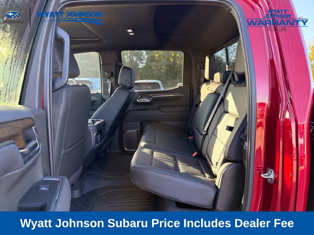 Used 2025 Chevrolet Silverado 1500 High Country w/ High Country Premium Package AWD/4WD image 32