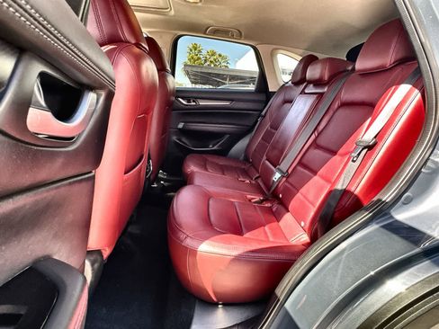 Used 2025 MAZDA CX-5 Carbon Edition image 4