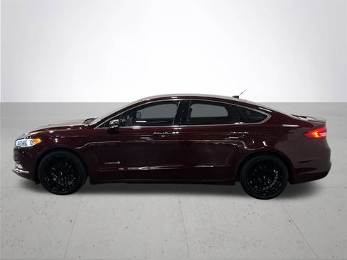 Used 2018 Ford Fusion Titanium image 13