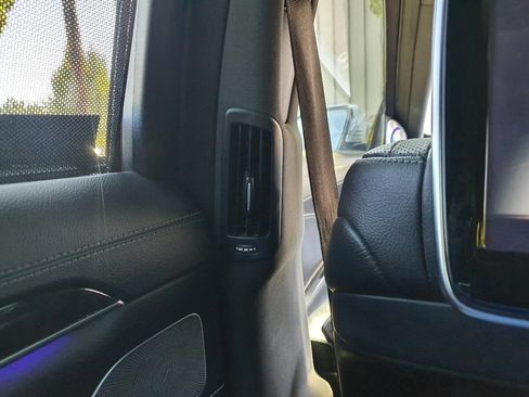 Used 2017 Mercedes-Benz S 550 4MATIC Sedan image 99