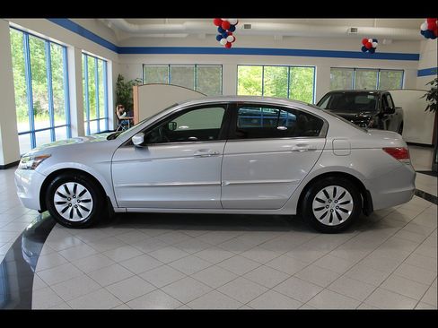 Used 2008 Honda Accord LX image 8