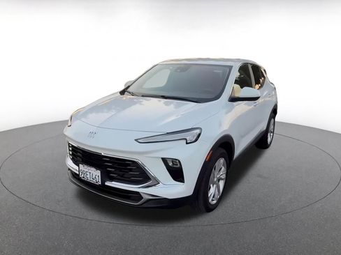 Used 2025 Buick Encore GX Preferred image 7