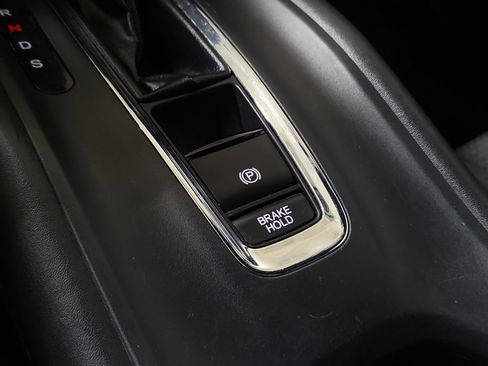 Used 2022 Honda HR-V Sport image 36