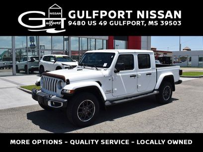 Used 2022 Jeep Gladiator Overland w/ Popular Equipment Package