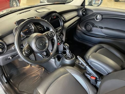 Used 2019 MINI Cooper 2-Door Hardtop FWD image 35