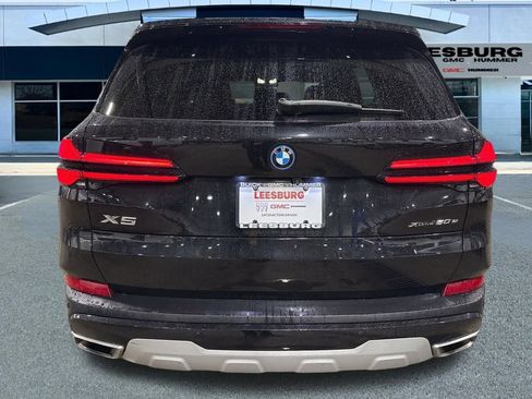 Used 2025 BMW X5 xDrive50e image 6