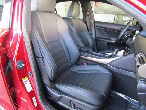 Used 2015 Lexus IS 250 image 12