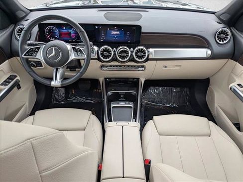 Certified 2026 Mercedes-Benz GLB 250 image 17