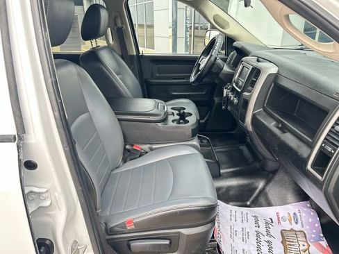 Used 2022 RAM 1500 Tradesman w/ Chrome Appearance Group image 27