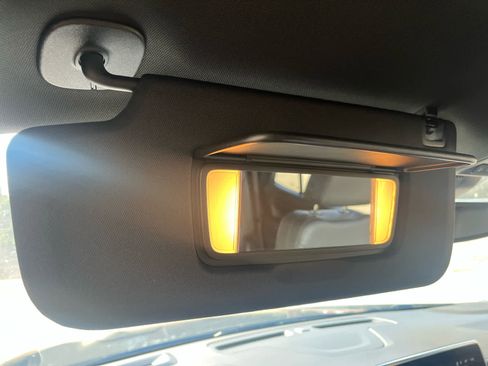 Used 2024 Chevrolet Tahoe LT image 25