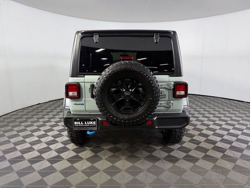 Used 2023 Jeep Wrangler Unlimited image 6