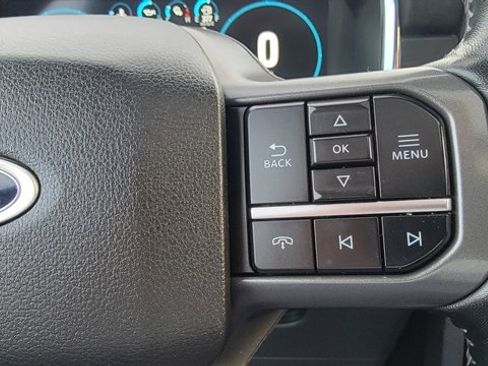 Used 2022 Ford F150 Lariat w/ Equipment Group 502A High image 25