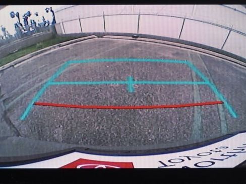 Used 2024 Toyota Sienna XSE image 25