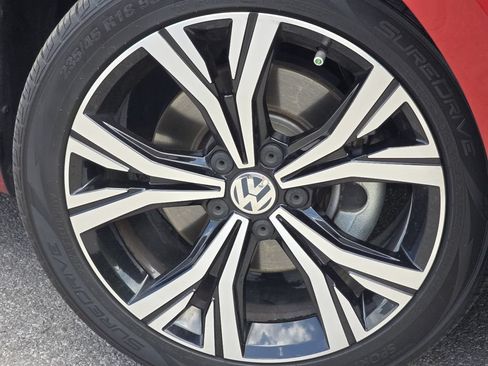 Used 2022 Volkswagen Passat 2.0T SE FWD image 9