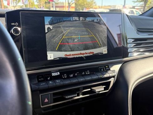 Used 2025 Toyota Camry XSE FWD image 21