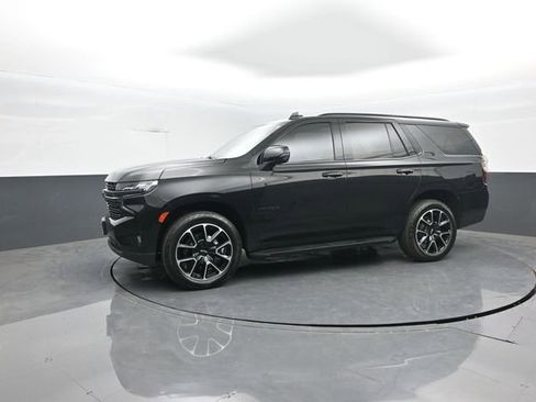 Used 2022 Chevrolet Tahoe RST w/ Luxury Package AWD/4WD image 4