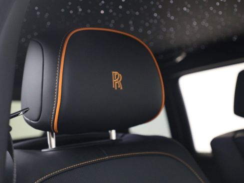 New 2026 Rolls-Royce Cullinan Black Badge AWD/4WD image 33