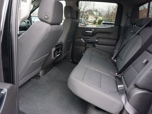 Used 2022 GMC Sierra 1500 Elevation w/ Preferred Package image 11