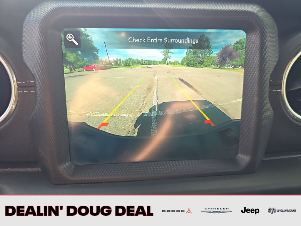 Used 2020 Jeep Gladiator Overland AWD/4WD image 20