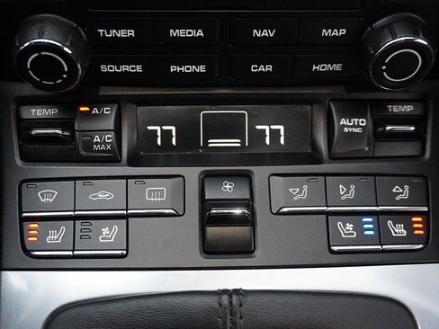 Used 2019 Porsche 718 Cayman S image 49